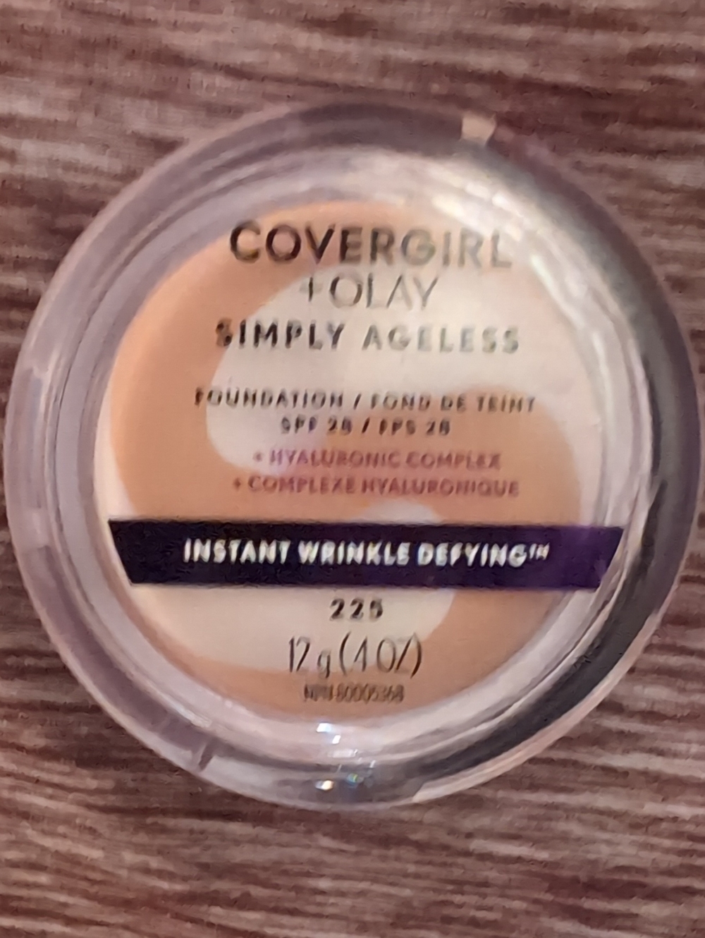 COVERGIRL Simply Ageless Foundation - Warm Beige (225)